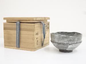 京焼　刷毛目三島茶碗（保護箱）